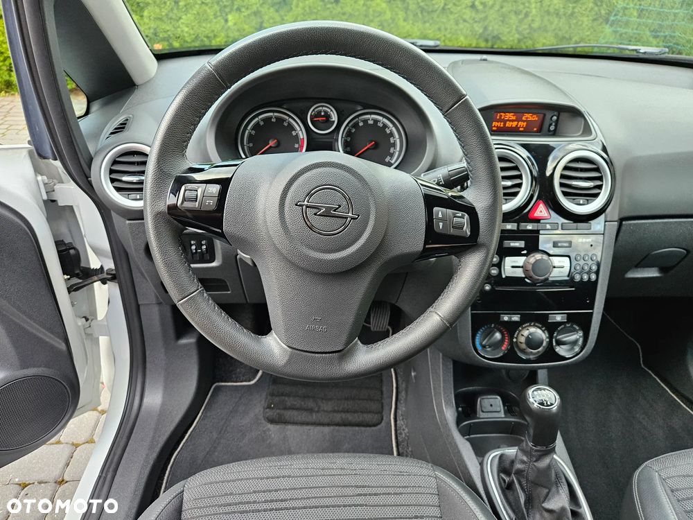 Opel Corsa 1.2 16V Energy - 20