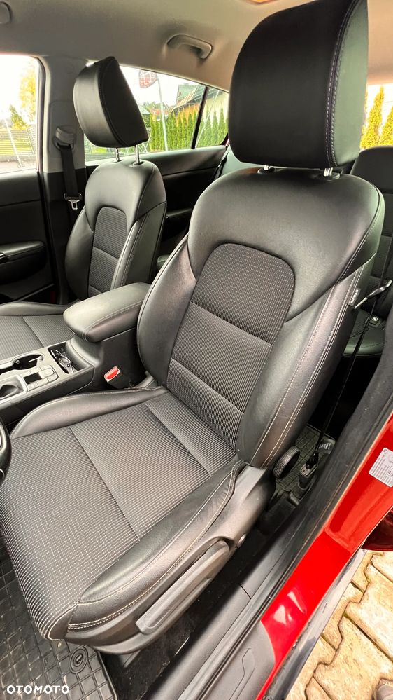 Kia Sportage 1.6 T-GDI Black Edition 4WD DCT - 9