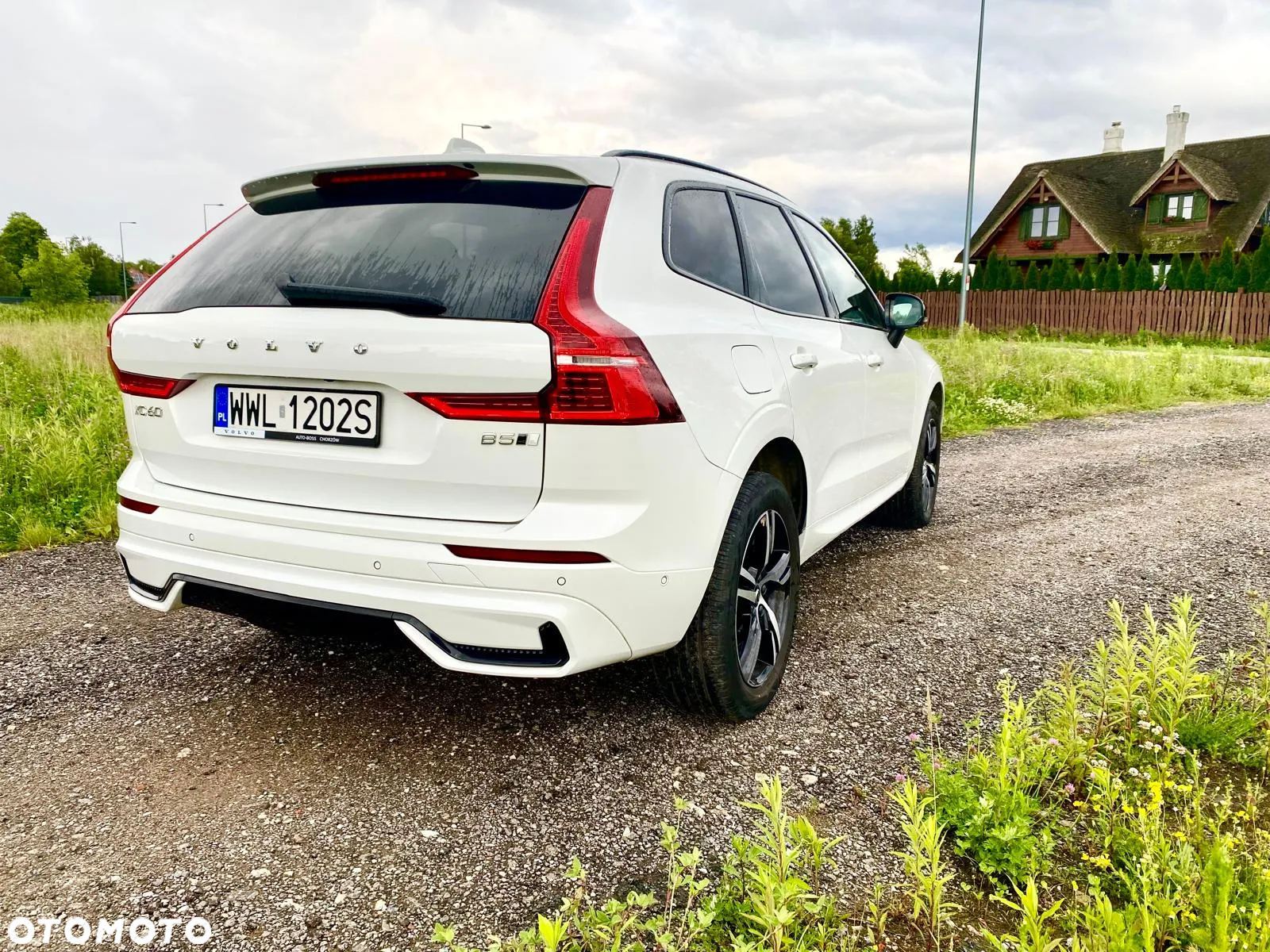 Volvo XC 60 T5 AWD R-Design - 6