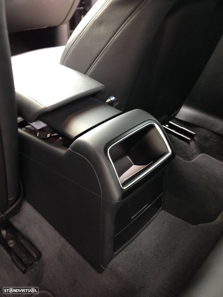 Audi A4 2.0 TDI Business Line S-line - 21