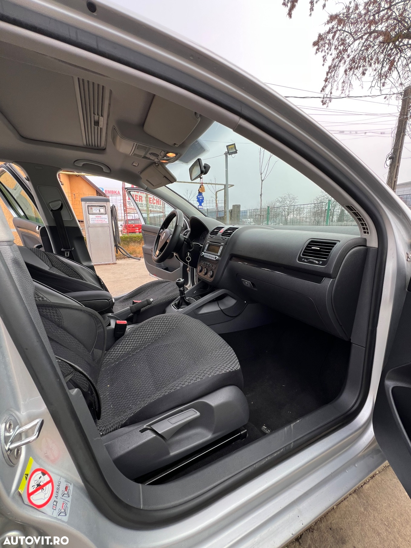 Volkswagen Golf 2.0 DPF GTD - 20