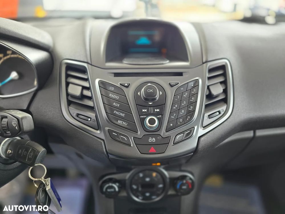 Ford Fiesta 1.0 Trend - 12