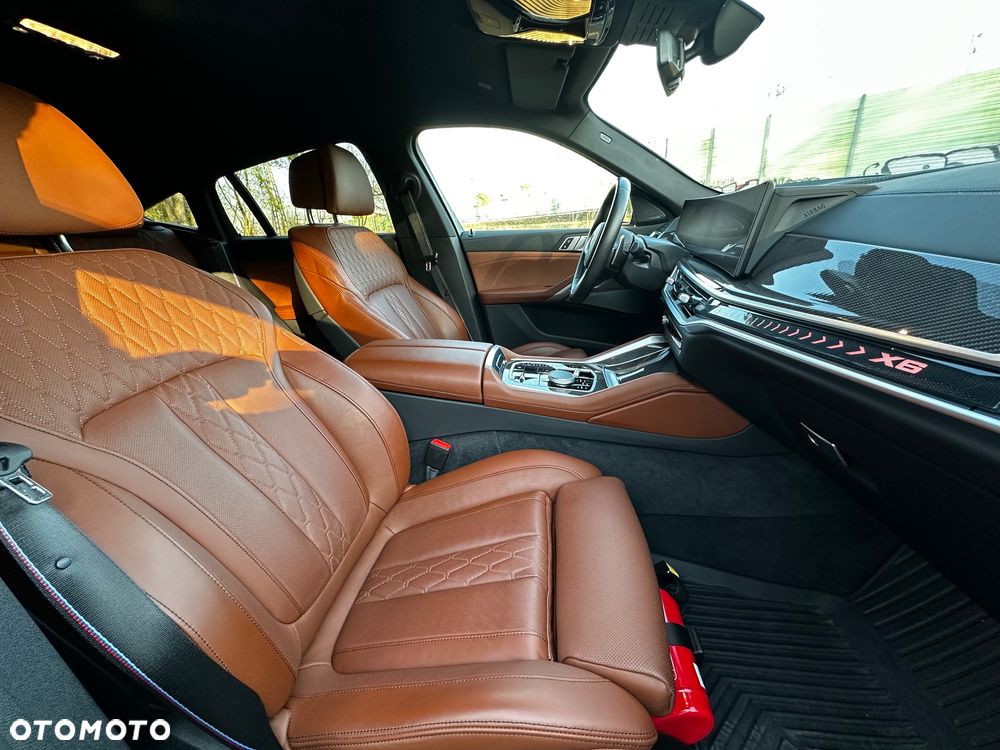 BMW X6 - 15