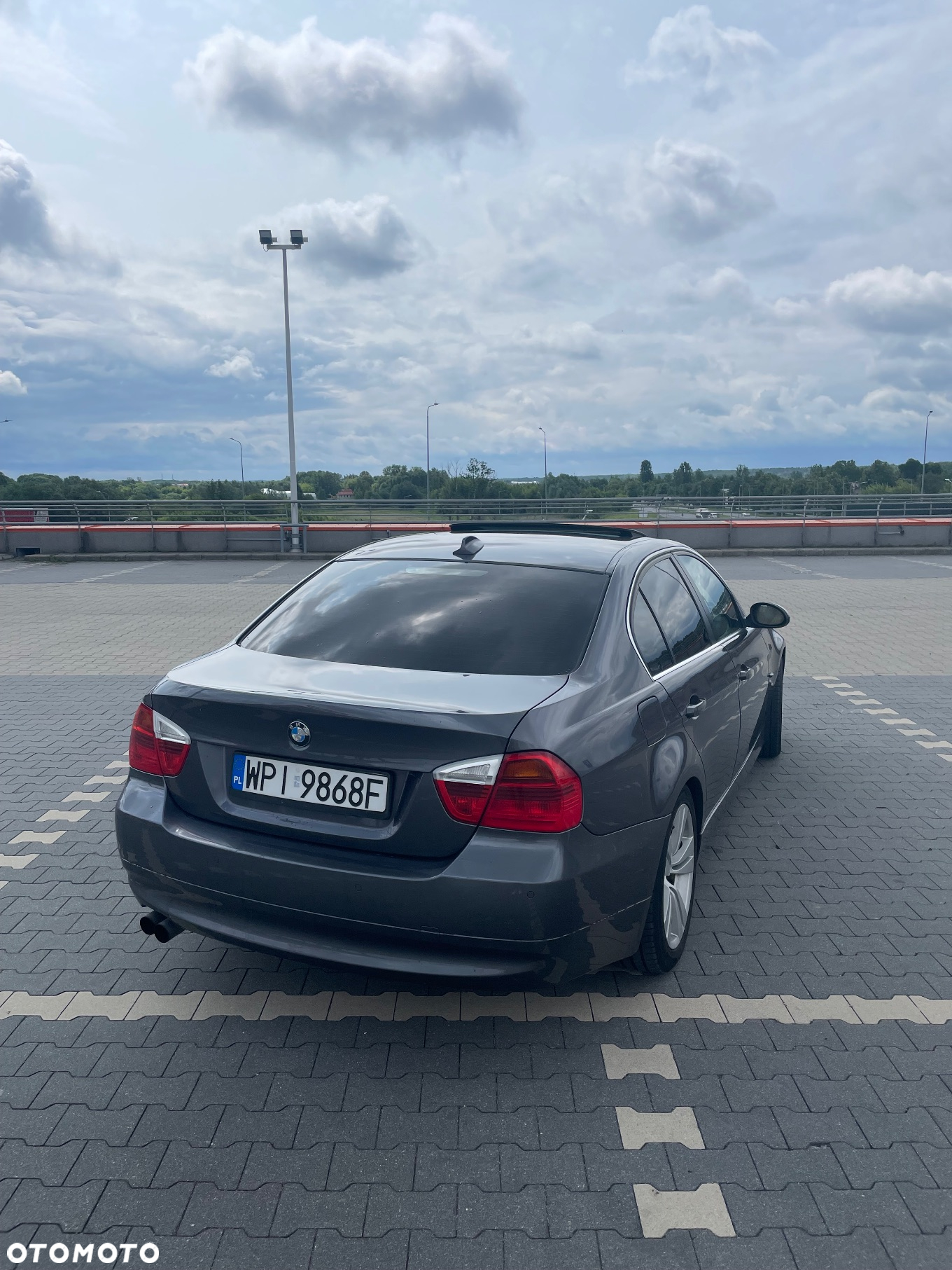 BMW Seria 3 325i - 3