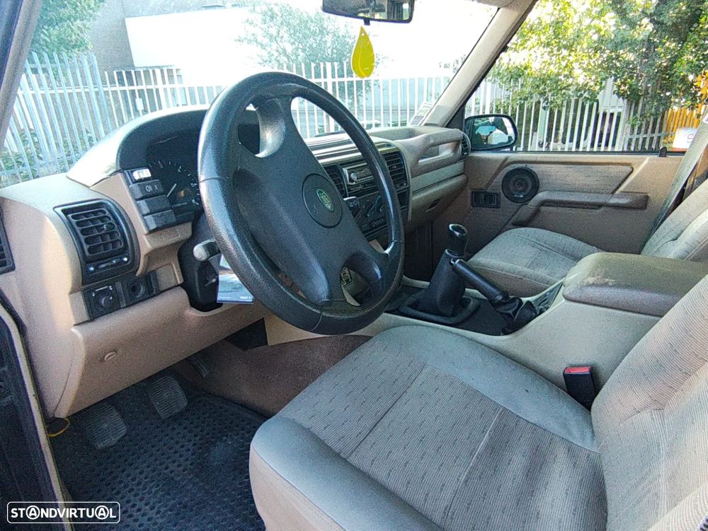 Land Rover Discovery 2.5 TDi - 9