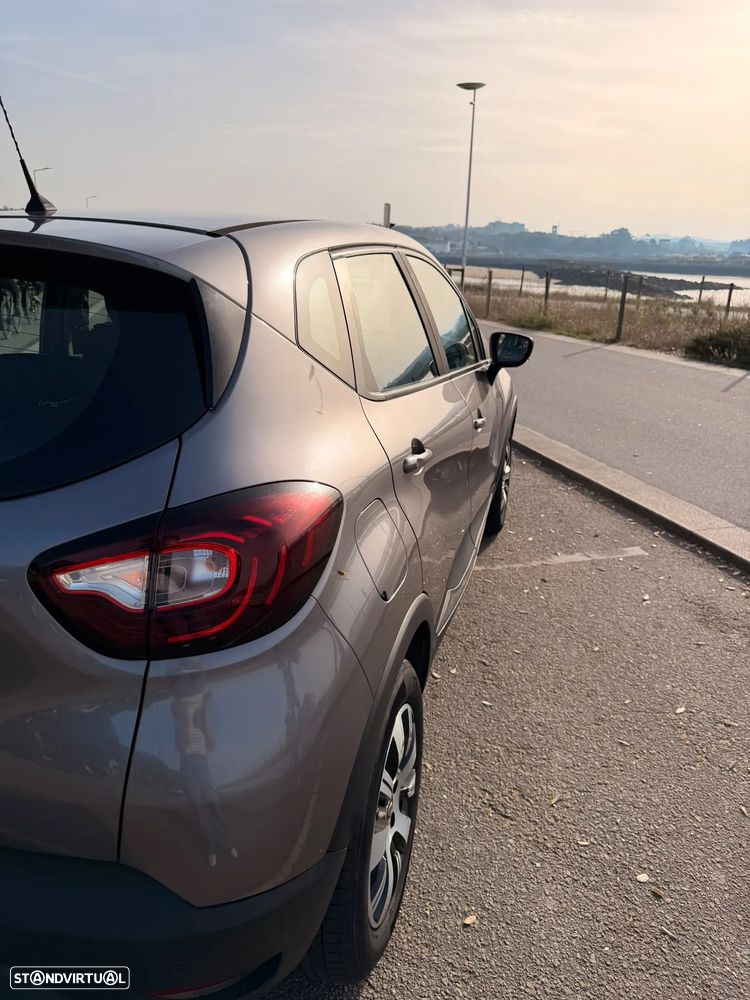 Renault Captur - 6