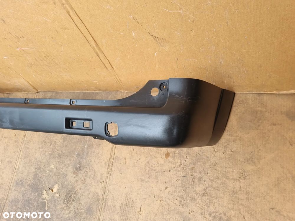 NISSAN NV200 ZDERZAK TYŁ TYLNY - 2