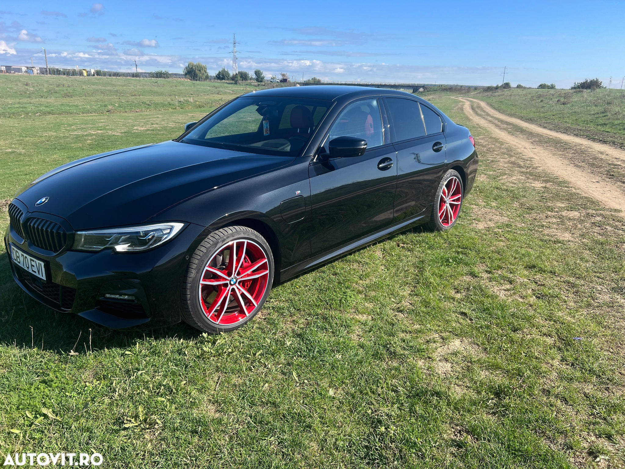 BMW Seria 3 330e Aut. M Sport - 8