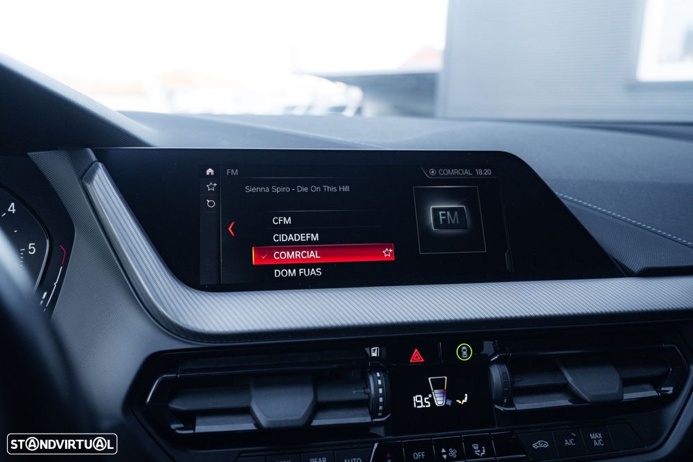 BMW 116 d Pack Desportivo M - 42