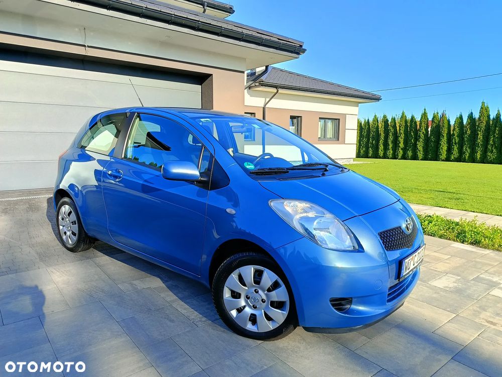 Toyota Yaris 1.3 VVT-i Cool - 3