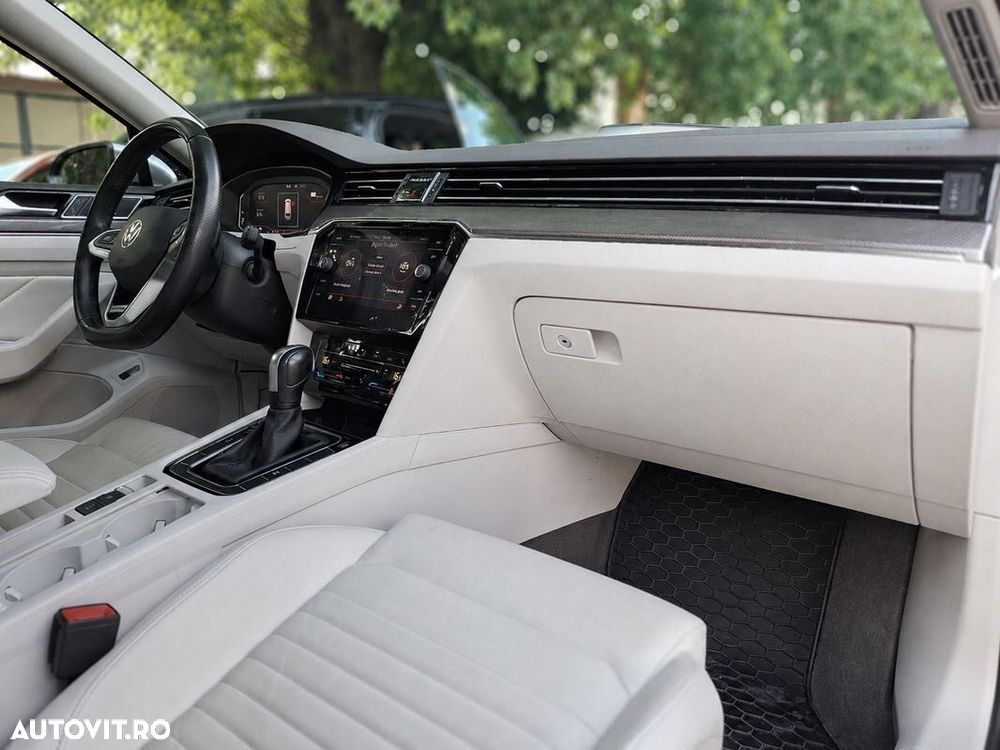 Volkswagen Passat Alltrack - 24