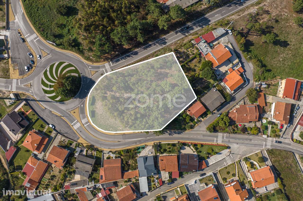 Terreno urbanizável com 3 828 m², em Oliveira de Azeméis - Grande imagem: 3/17