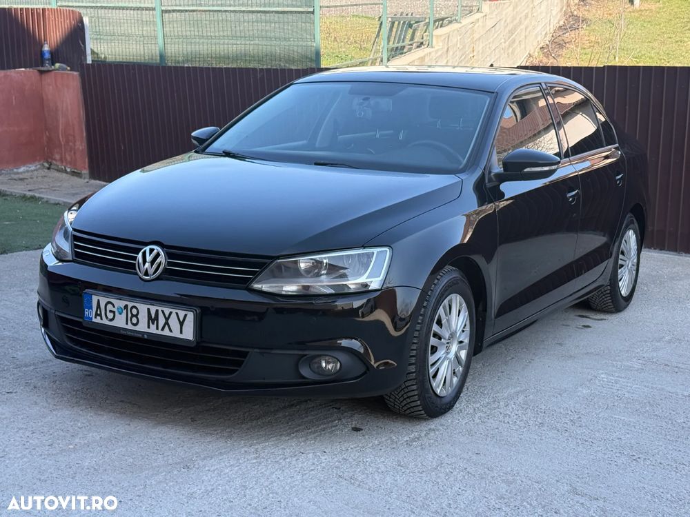 Volkswagen Jetta 1.6 TDI CR DPF BMT Trendline - 2