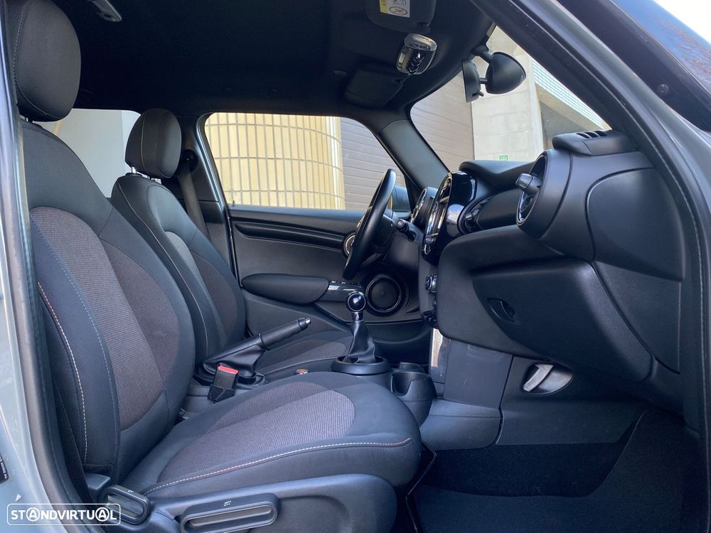 MINI 5 Portas One D - 8