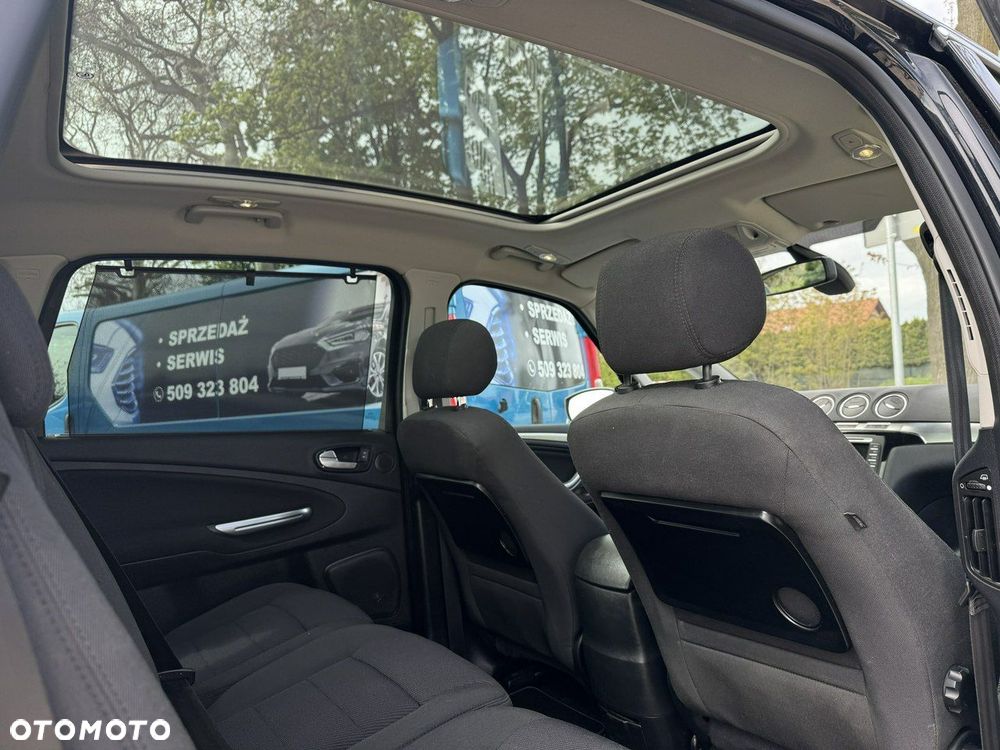 Ford S-Max 2.0 TDCi DPF Titanium - 15