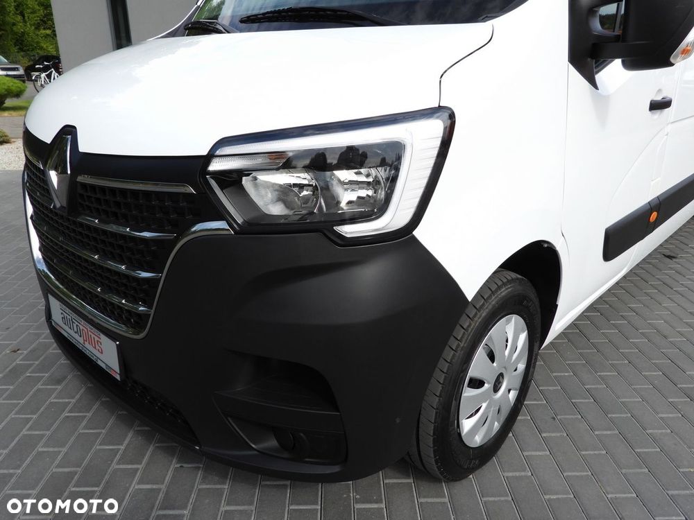 Renault MASTER FURGON BRYGADÓWKA 7 MIEJSC TEMPOMAT NAWIGACJA LEDY KLIMATYZACJA  135KM - 20