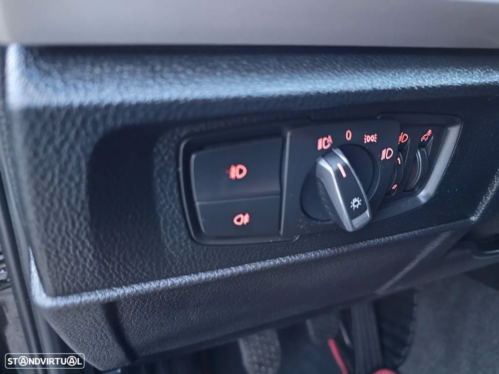 BMW 116 d EDynamics Line Urban - 20