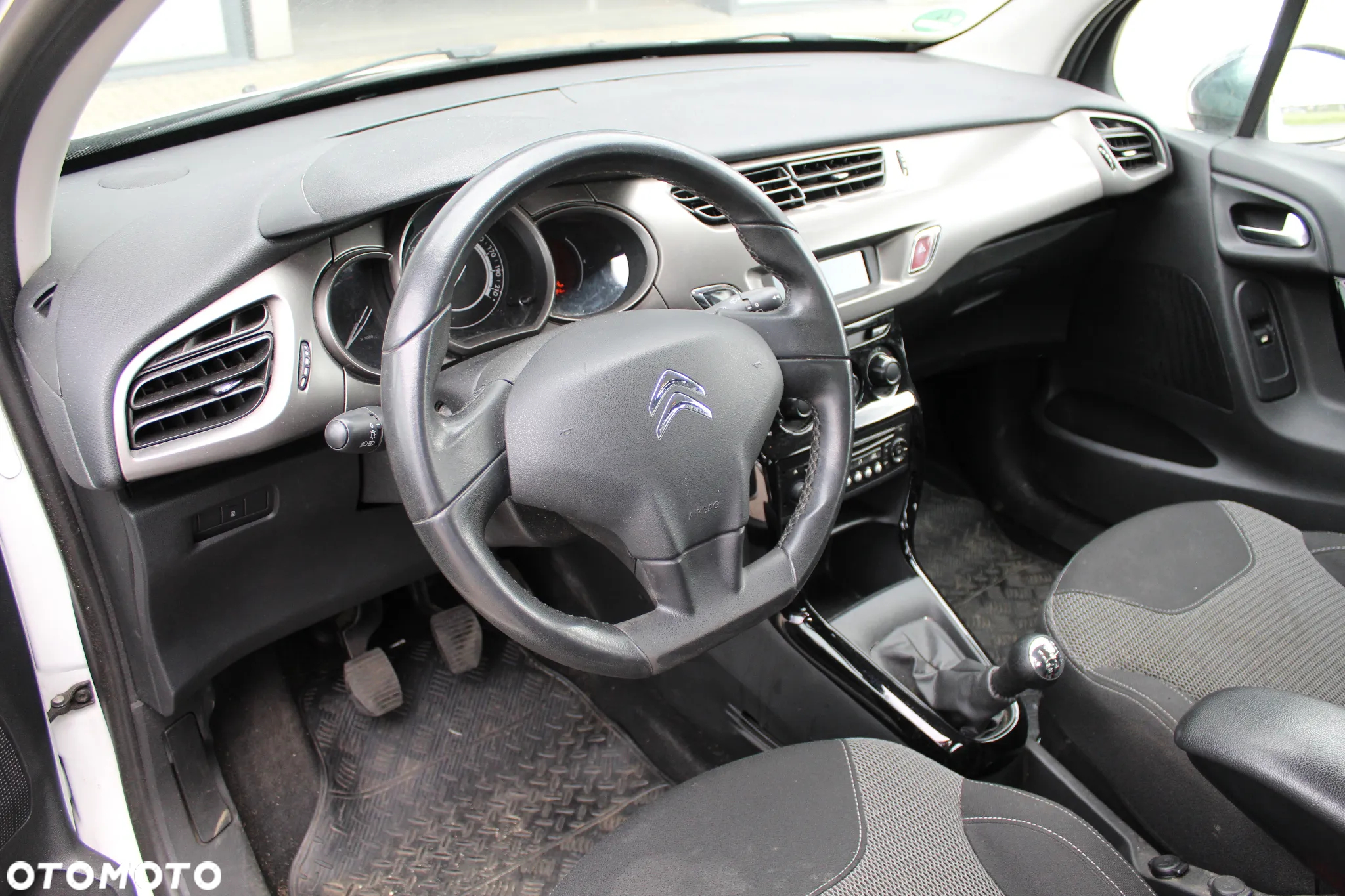 Citroën C3 1.2 PureTech Selection - 15