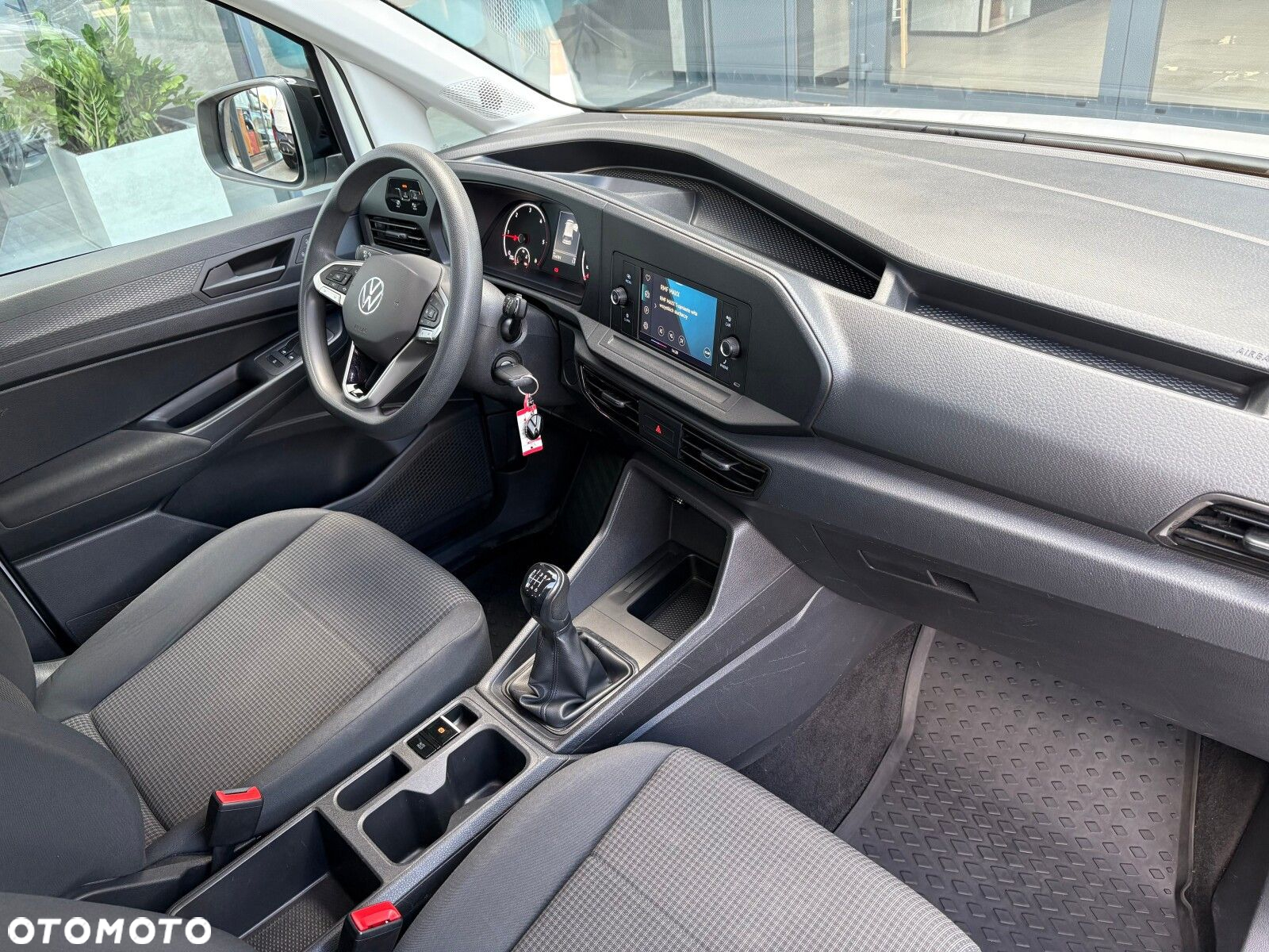 Volkswagen Caddy - 15