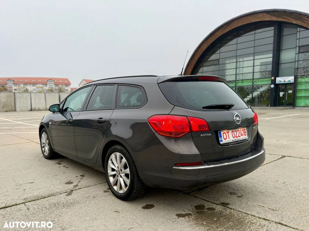 Opel Astra 1.7 CDTI DPF Sports Tourer Active - 4