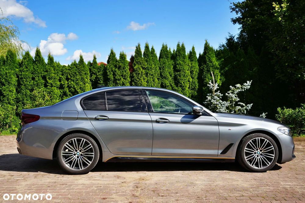 BMW Seria 5 520d xDrive - 8