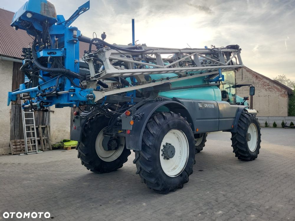 Berthoud Raptor 4240 - 4