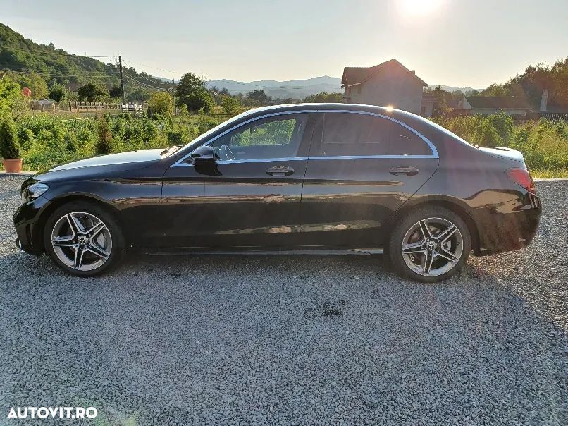 Mercedes-Benz C 300 9G-TRONIC AMG Line - 6