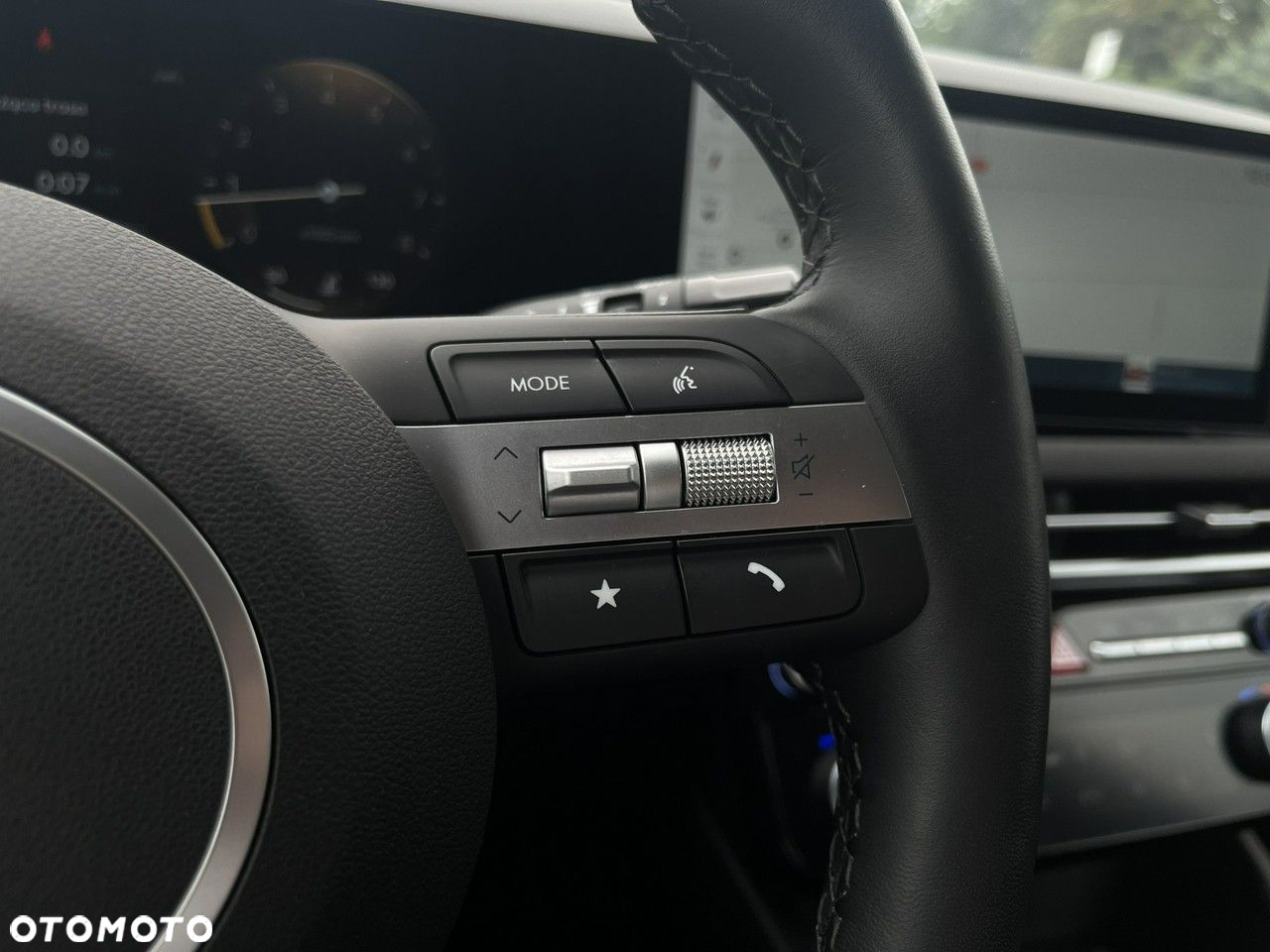 Hyundai Tucson - 13