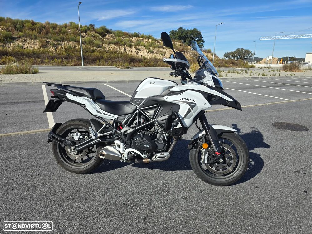 Benelli TRK 502 ABS - 4