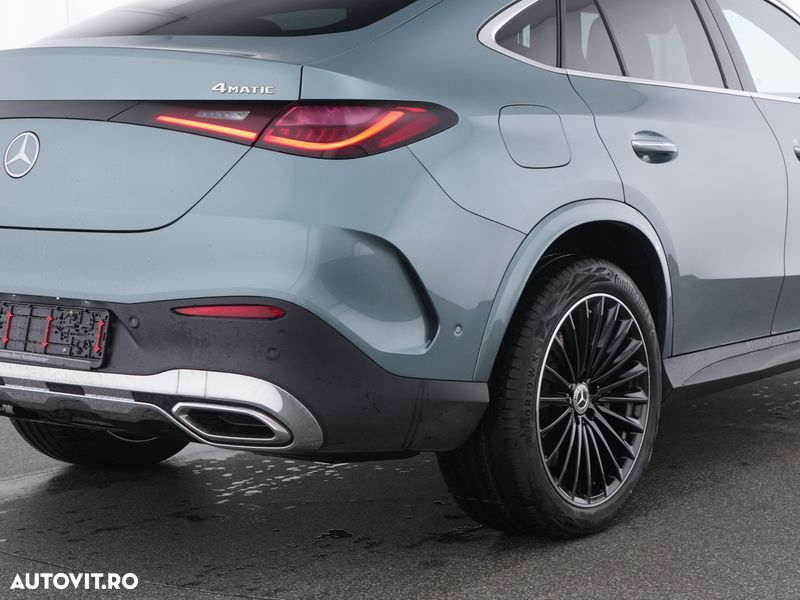 Mercedes-Benz GLC Coupe 300 de 4Matic 9G-TRONIC AMG Line Advanced - 8