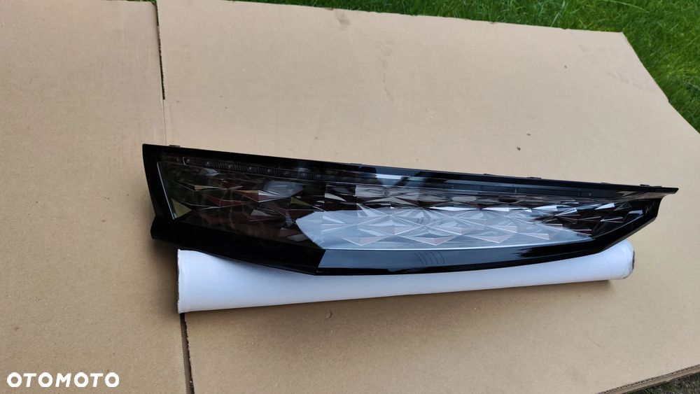 DS7 Crossback Lift 22- Lampa Tył Lewa LED Oryginał Europa Ideał - 2