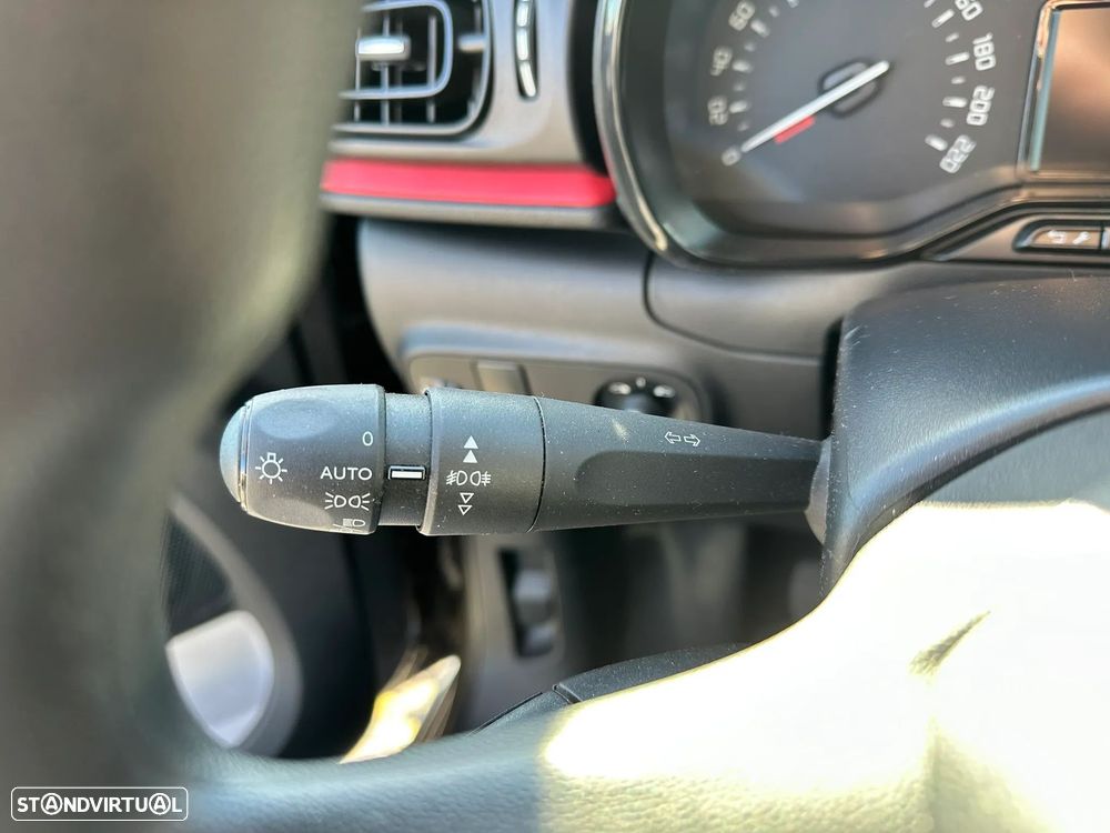 Citroën C3 1.2 PureTech C-Series - 17