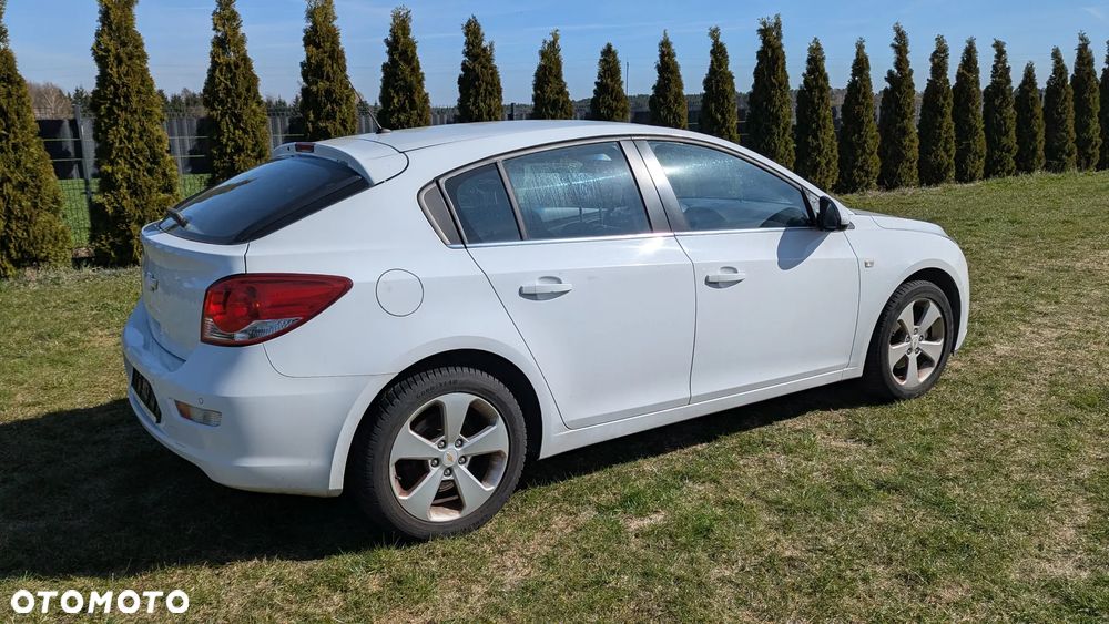 Chevrolet Cruze 1.7TD LT+ - 22