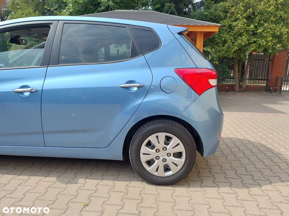 Hyundai ix20 1.6 Trend - 16