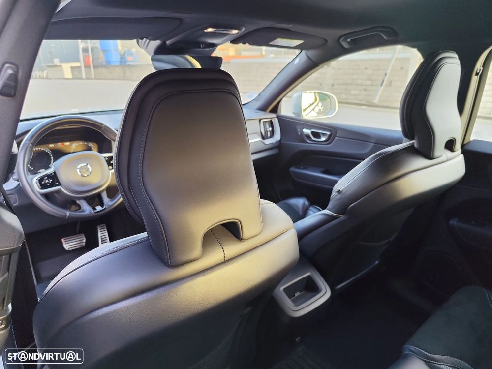 Volvo XC 60 2.0 D4 R-Design Geartronic - 8