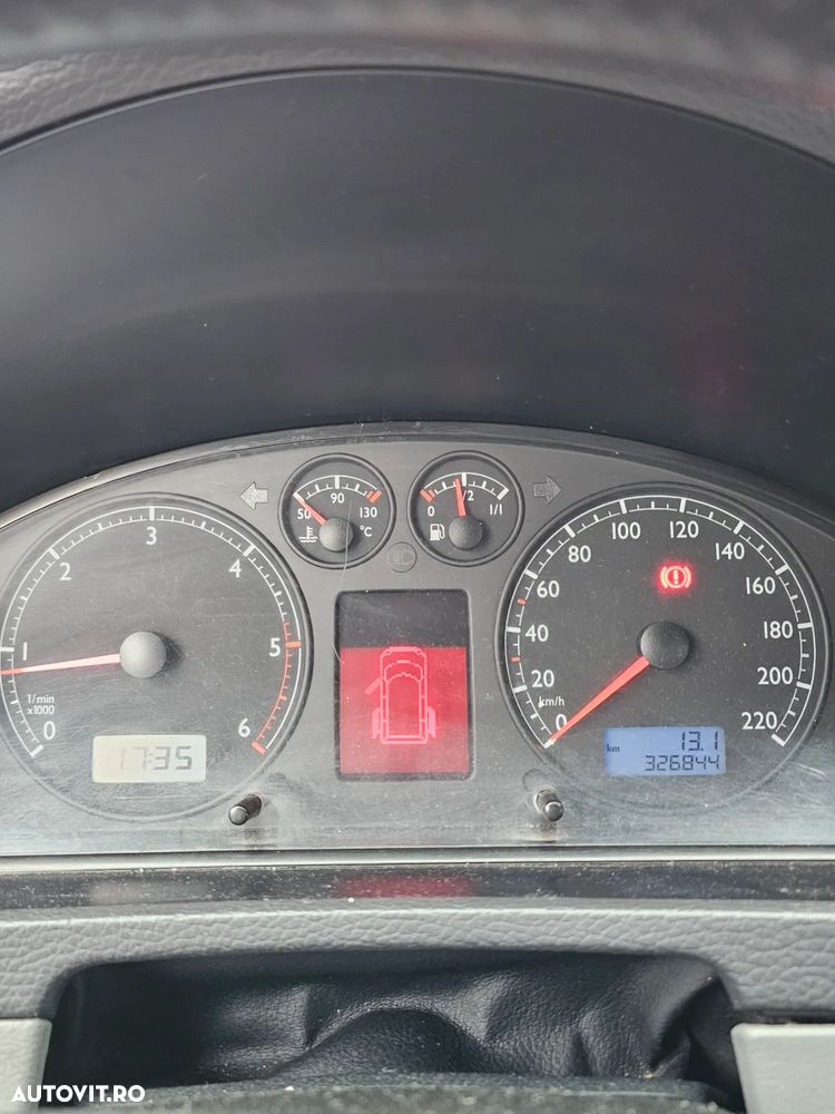 Volkswagen Multivan - 9