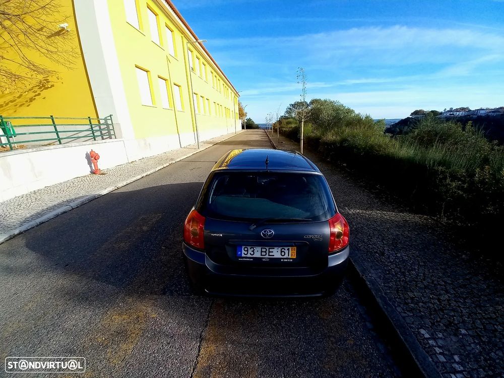 Toyota Corolla 1.4 D-4D - 10