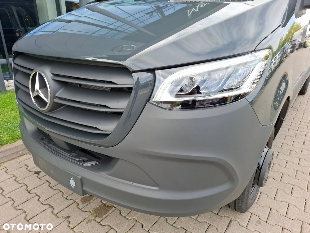 Mercedes-Benz Sprinter 519 CDI Furgon PRO długi 4325 mm L3H2 - DMC 3500 kg - 10
