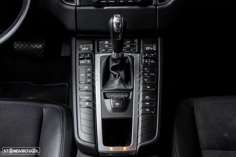 Porsche Macan S - 39