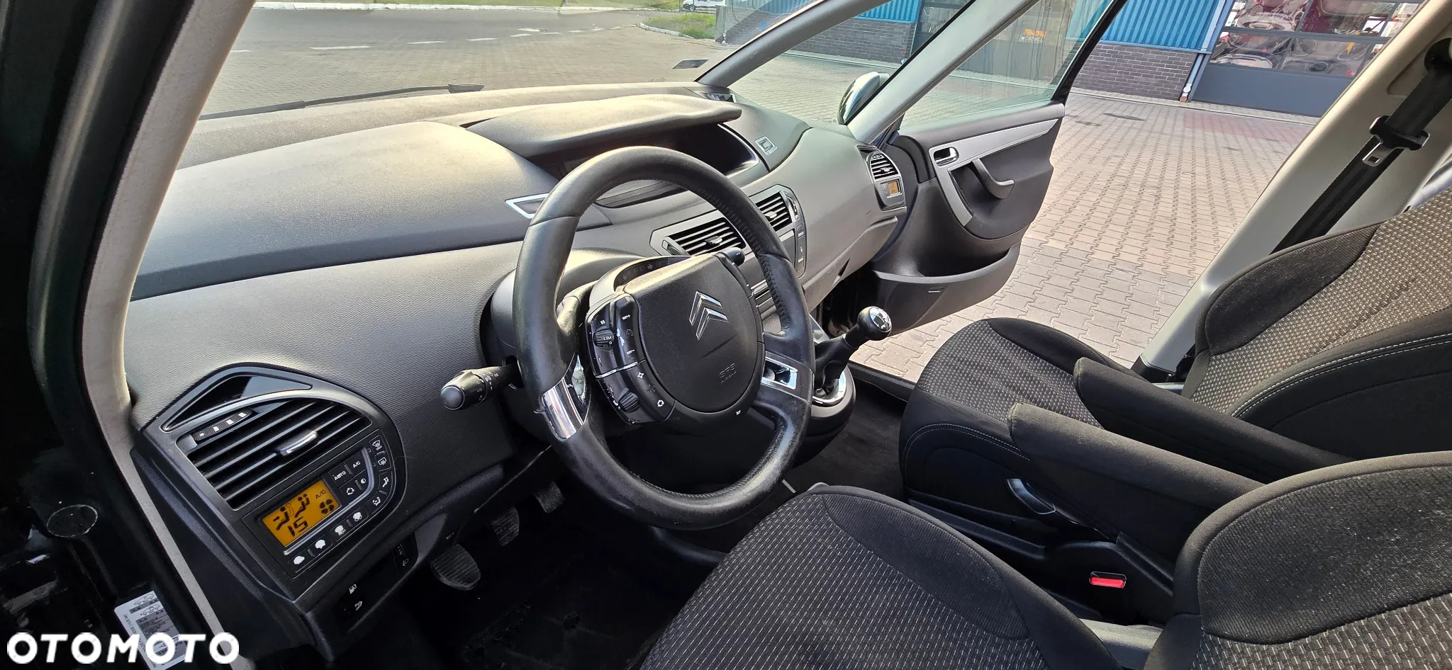 Opel Zafira - 10
