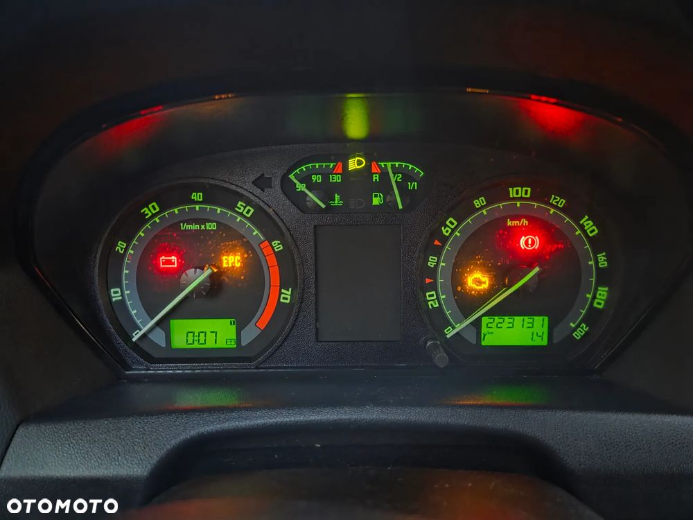 Skoda Fabia 1.4 16V Classic - 10