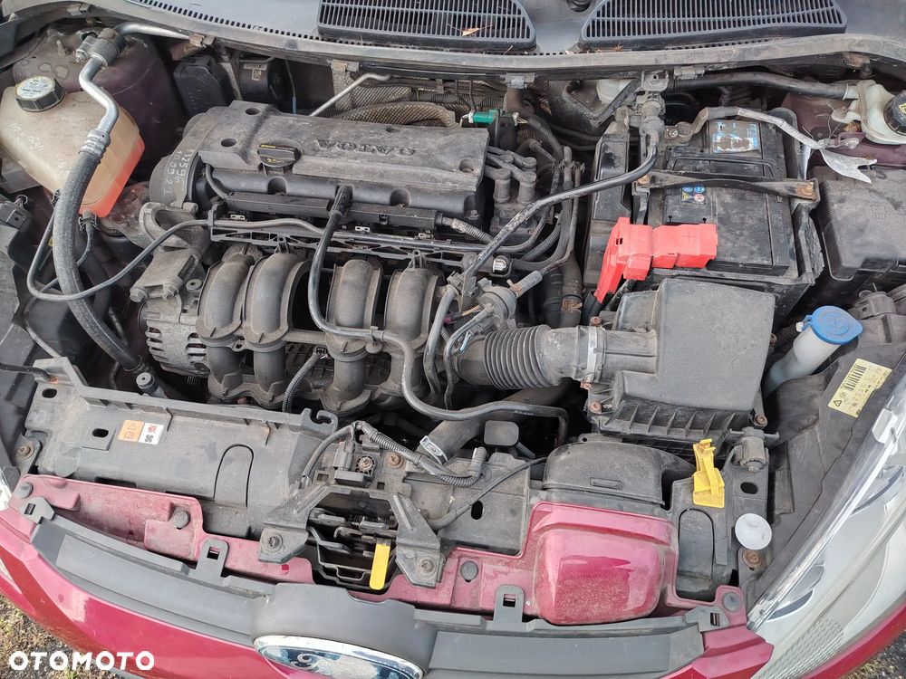 Ford Fiesta 1.4 Ghia - 9