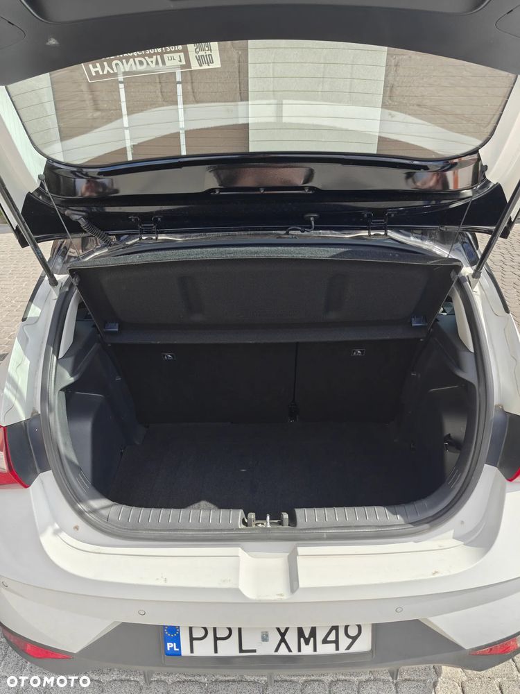 Hyundai i20 1.2 Modern - 10