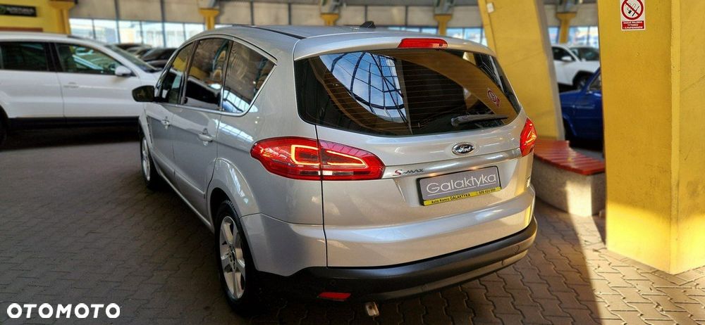Ford S-Max - 7