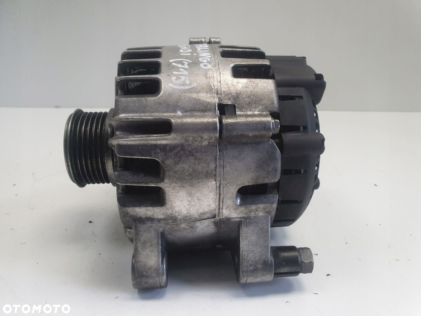 Citroen Berlingo II 1.6 HDI ALTERNATOR valeo 9665617780 - 5