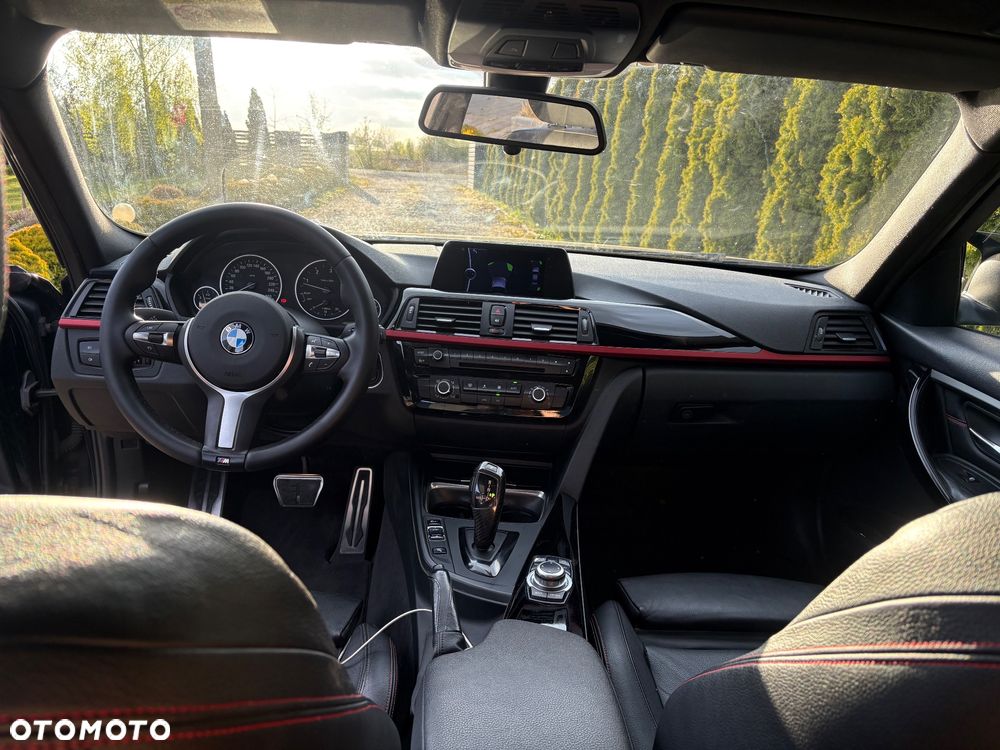 BMW Seria 3 330d M Sport - 15