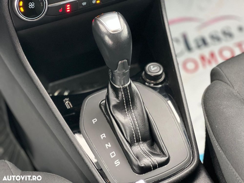 Ford Fiesta 1.0 EcoBoost S&S Aut. TITANIUM - 25