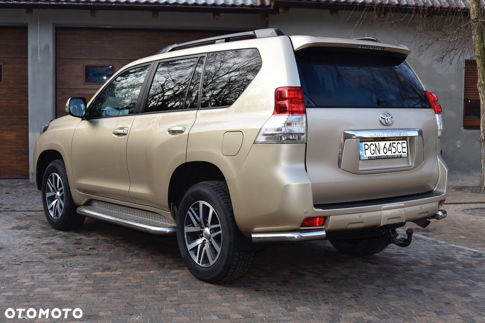 Toyota Land Cruiser LC 3.0 D-4D Prestige - 5