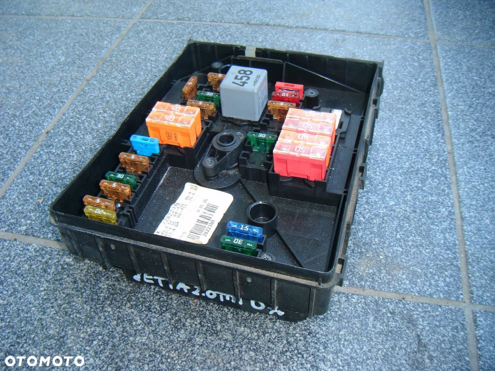 vw jetta III 07r 2.0 tdi skrzynka bezpieczników  1k0937125