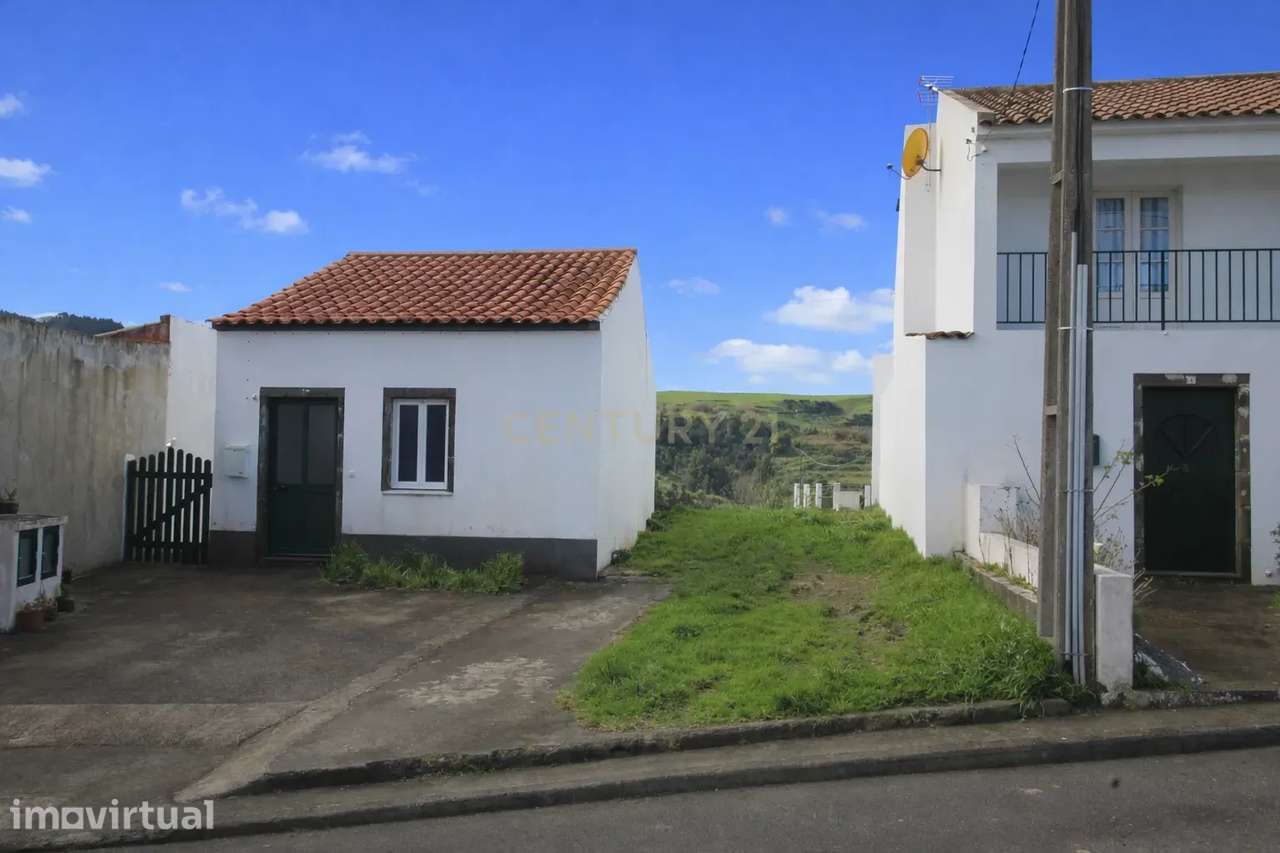 Moradia T2 de Dois Pisos | 140 m² de Construção | Projeto Chave na Mão - Grande imagem: 3/16